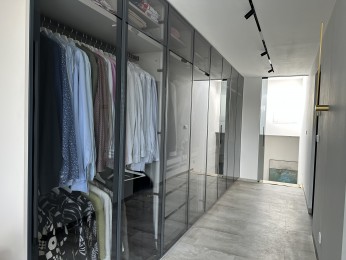 Návrh a realizace luxusního interiéru RD